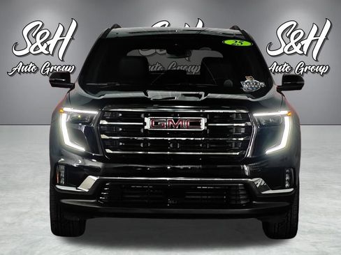 Used 2025 GMC Acadia Elevation w/ Elevation Premium Package FWD image 20