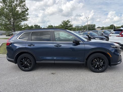 Certified 2024 Honda CR-V Sport-L image 4