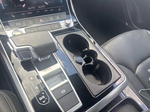 Used 2025 Audi Q7 3.0T Premium Plus AWD/4WD image 26