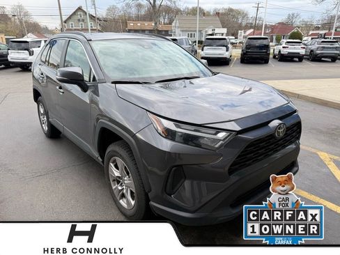 Used 2025 Toyota RAV4 XLE image 1