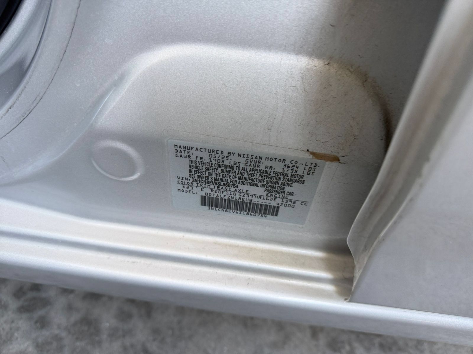 Used 2025 Nissan Versa SV FWD image 28