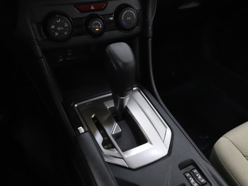 Used 2023 Subaru Impreza Premium image 22