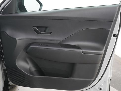 Certified 2026 Hyundai Kona SEL Sport AWD/4WD image 11