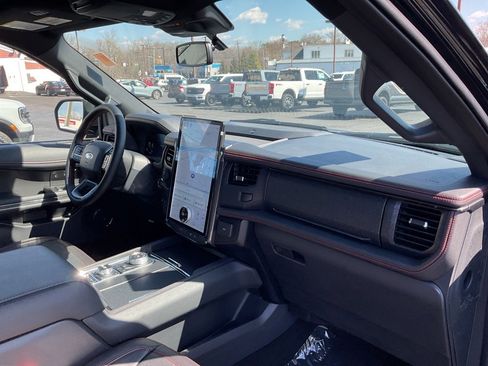 New 2024 Ford Expedition Max Limited image 34