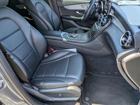 Used 2019 Mercedes-Benz GLC 350e 4MATIC image 20