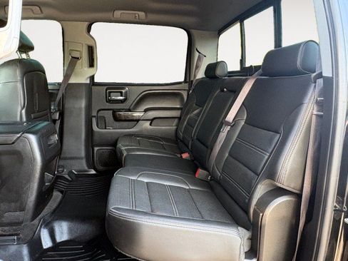 Used 2015 GMC Sierra 2500 Denali w/ Duramax Plus Package AWD/4WD image 13