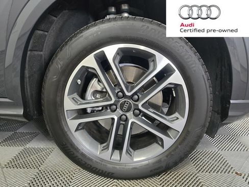 Certified 2025 Audi Q5 Premium Plus w/ Premium Plus AWD/4WD image 2