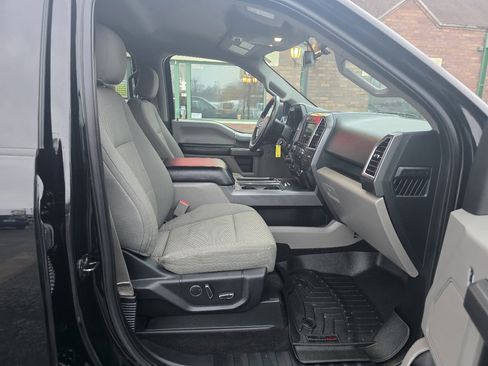 Used 2016 Ford F150 XLT w/ Equipment Group 302A Luxury image 14