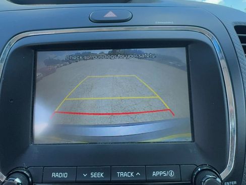 Used 2017 Kia Forte S FWD image 16