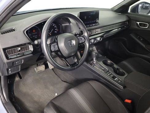 Used 2023 Honda Civic Sport image 22