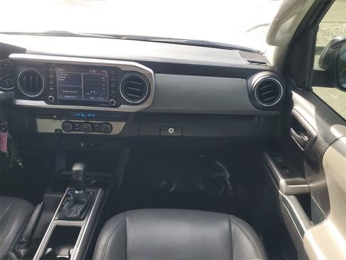Used 2021 Toyota Tacoma SR5 image 13