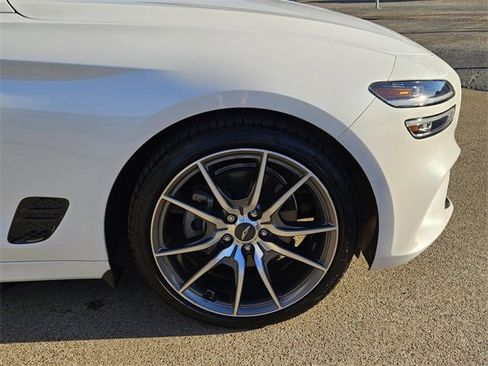 Used 2022 Genesis G70 2.0T w/ Prestige Package image 7