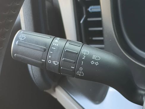 Used 2023 Ford Bronco Wildtrak image 26