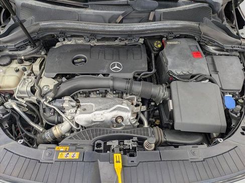 Used 2021 Mercedes-Benz GLA 250 GLA 250 image 21