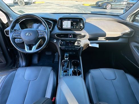 Used 2020 Hyundai Santa Fe Limited image 3