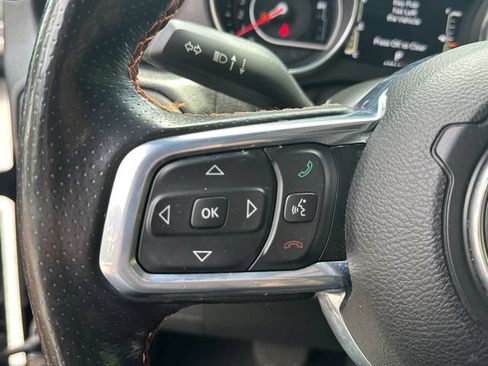 Used 2021 Jeep Gladiator Mojave AWD/4WD image 25