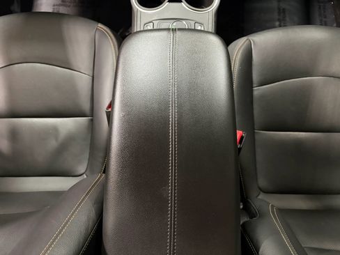 Used 2018 GMC Terrain SLT image 45