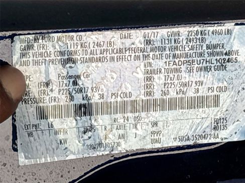 Used 2017 Ford C-MAX Energi SE FWD image 30