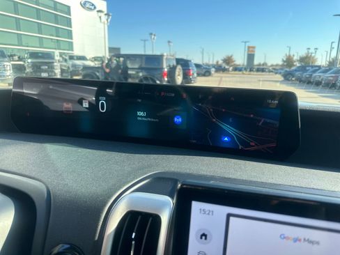 New 2025 Ford Expedition Active image 15