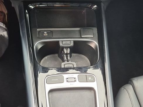 Used 2025 Mercedes-Benz GLA 250 image 24