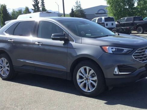 Used 2023 Ford Edge Titanium w/ Cargo Accessory Package image 2