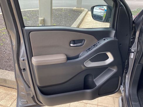 Certified 2022 Nissan Frontier SV AWD/4WD image 20