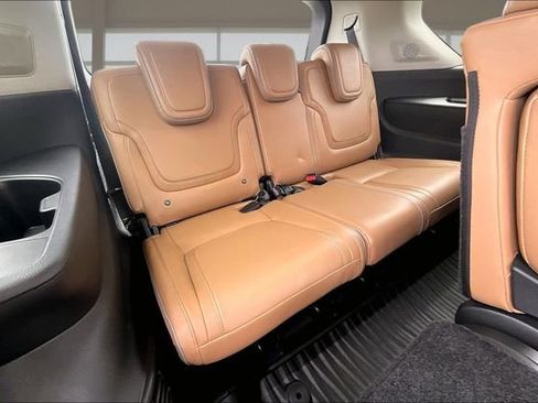 Used 2026 INFINITI QX80 Luxe w/ Cargo Package RWD image 28