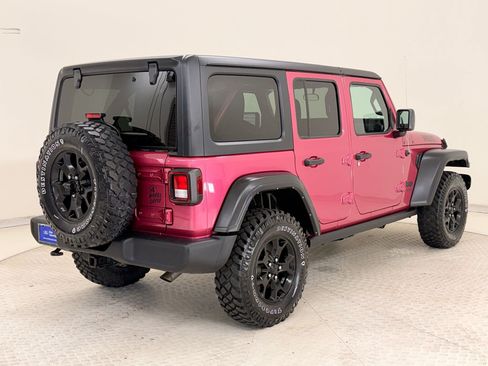 Used 2022 Jeep Wrangler Unlimited Sport AWD/4WD image 9