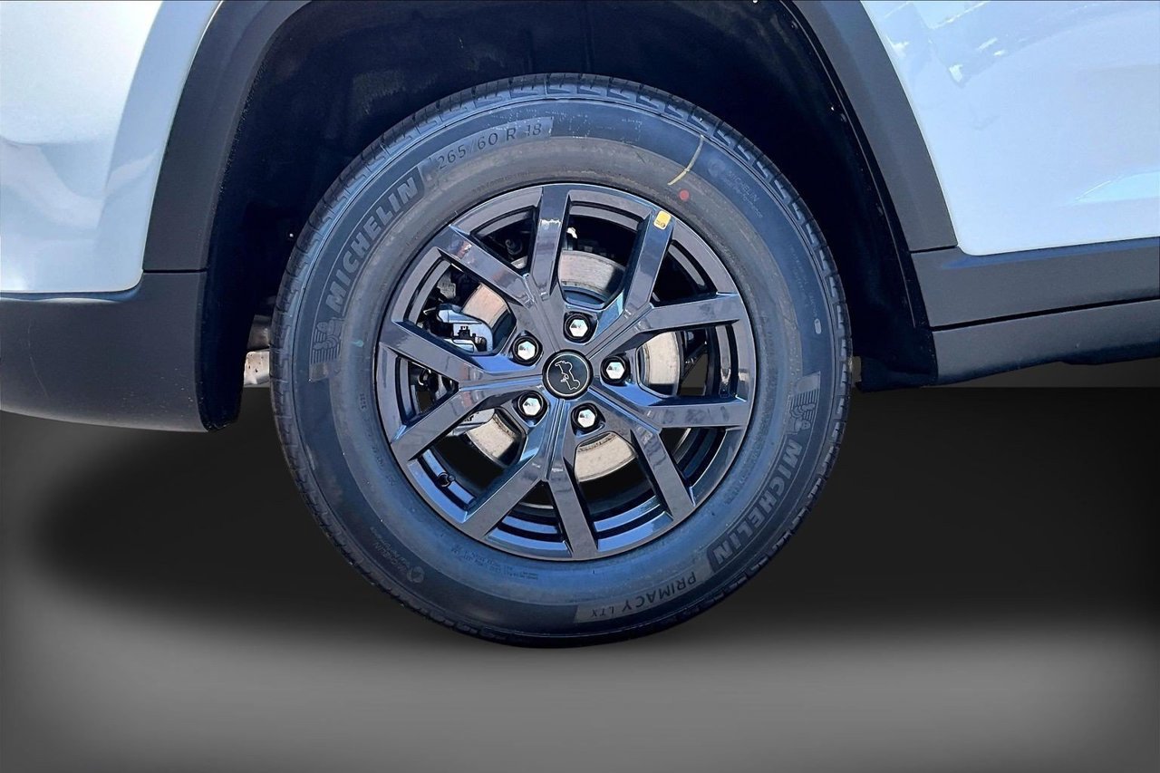 New 2027 Jeep Grand Cherokee Altitude AWD/4WD image 35