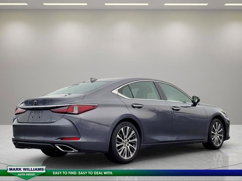 Used 2019 Lexus ES 350 w/ Premium Package FWD image 4