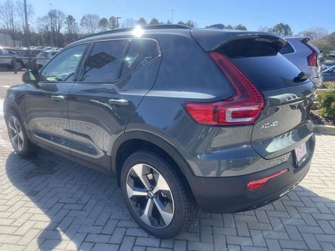 New 2026 Volvo XC40 B5 Plus w/ Protection Package Premier image 6