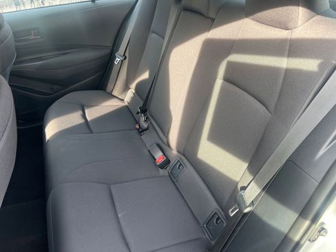 Used 2025 Toyota Corolla LE image 20