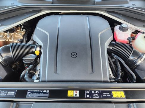 New 2026 Land Rover Range Rover Sport SV image 31