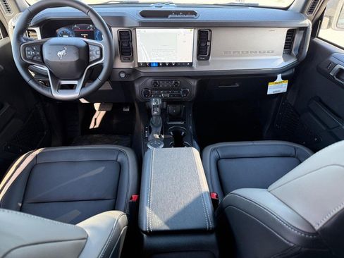 New 2026 Ford Bronco Outer Banks AWD/4WD image 6