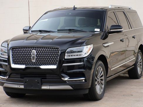 Used 2020 Lincoln Navigator L 4WD image 48