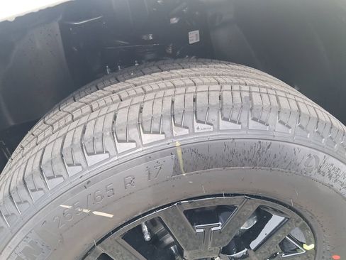 New 2026 Nissan Frontier SV w/ Tow Package image 29