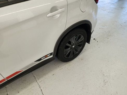 Used 2023 Mitsubishi Outlander Sport LE image 6