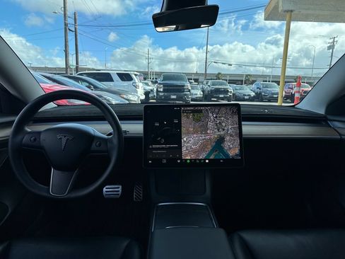 Used 2021 Tesla Model 3 Standard Range Plus RWD image 13