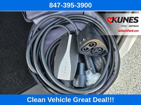 Used 2024 Tesla Model Y Long Range AWD/4WD image 27
