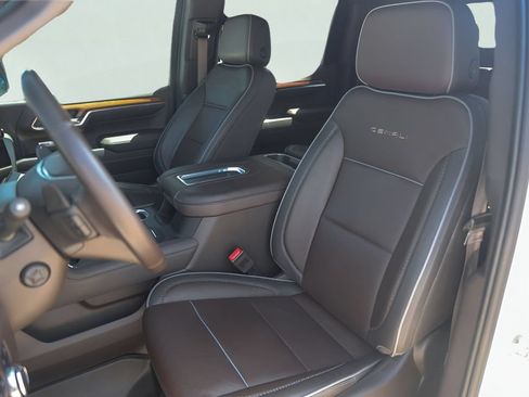 Used 2022 GMC Sierra 1500 Denali w/ Denali Reserve Package AWD/4WD image 10