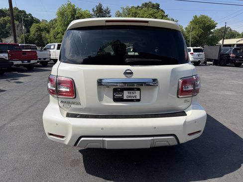 Used 2018 Nissan Armada SL w/ Premium Package RWD image 4