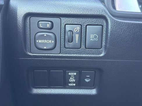 Used 2023 Toyota 4Runner TRD Off-Road Premium w/ Moonroof Package AWD/4WD image 27