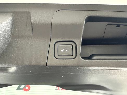 Used 2020 GMC Acadia SLE w/ Driver Convenience Package FWD image 53