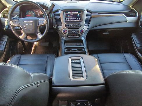Used 2019 GMC Yukon XL Denali w/ Denali Ultimate Package image 21