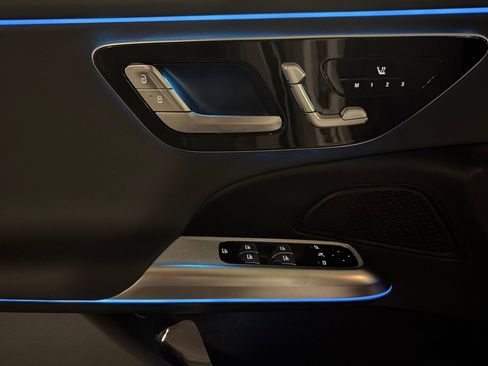 New 2027 Mercedes-Benz E 450 4MATIC Sedan image 10