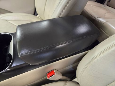 Used 2017 Lincoln MKX Reserve w/ Driver Assistance Package image 34