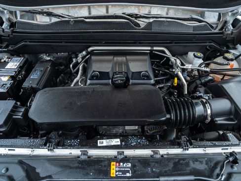 Used 2024 GMC Canyon AT4X AWD/4WD image 25
