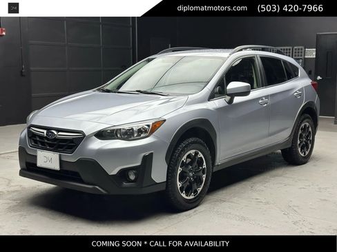 Used 2021 Subaru Crosstrek 2.0i Premium image 1