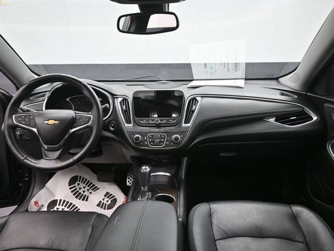 Used 2016 Chevrolet Malibu Premier FWD image 10