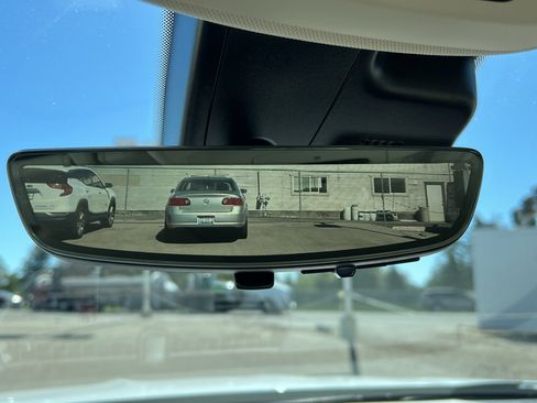 Certified 2023 Buick Envision Avenir AWD/4WD image 30